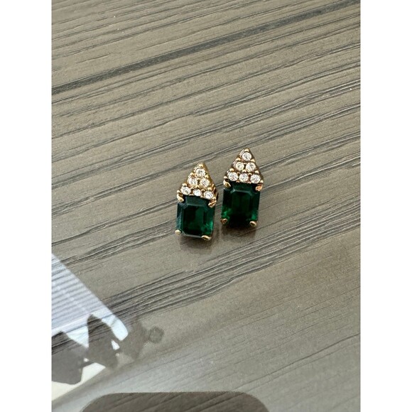 Jewelry - Womens Emerald Pyramid Stud Octagon Cut Earrings